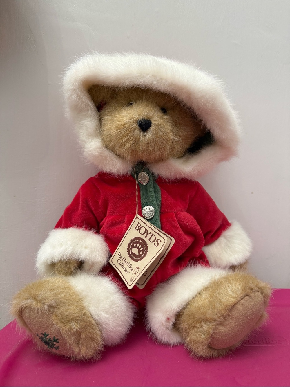 Boyds Bear Plush Merry Beary